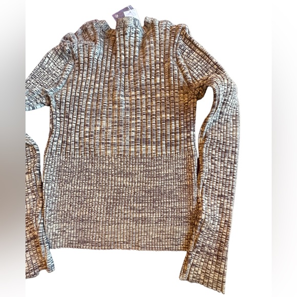 House of Harlow 1960 Brown and Tan Button Front Long Sleeved Sweater - Picture 11 of 13